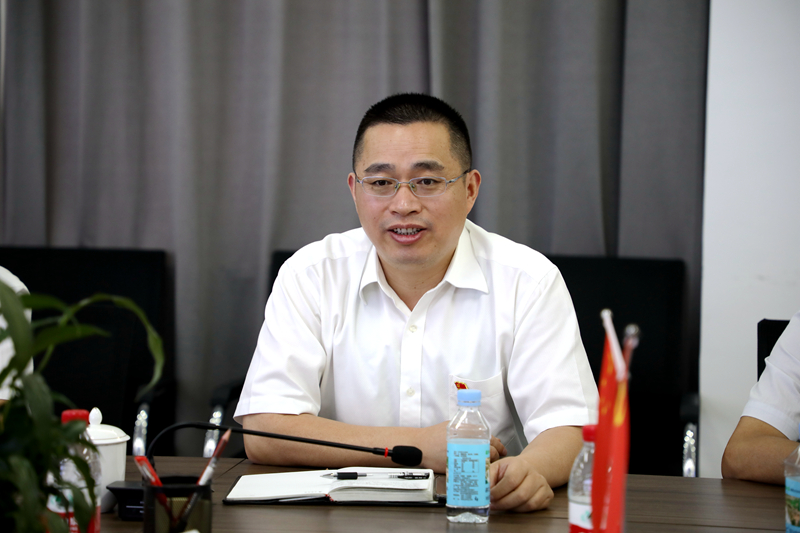 錢申春、王勝利參加機關第一黨支部和金寨路1標黨支部聯(lián)合主題黨日活動2