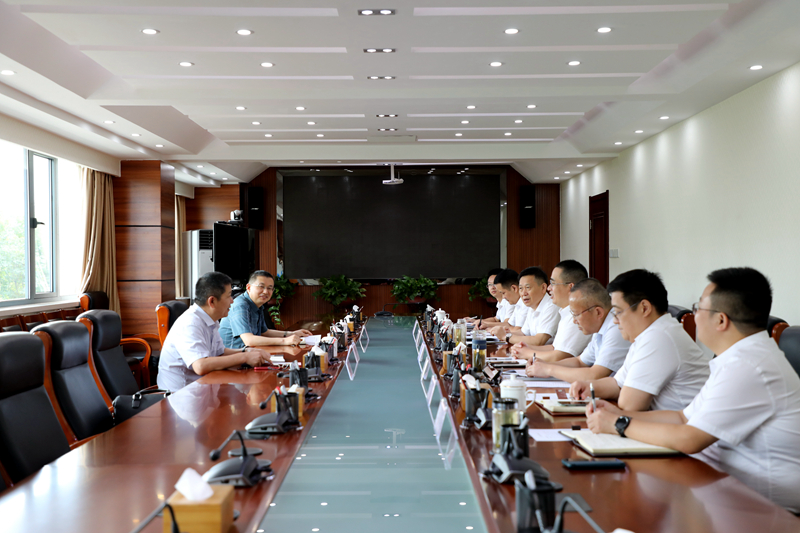 建工控股黨委委員、總會計師王淑德赴公司調(diào)研 - 副本
